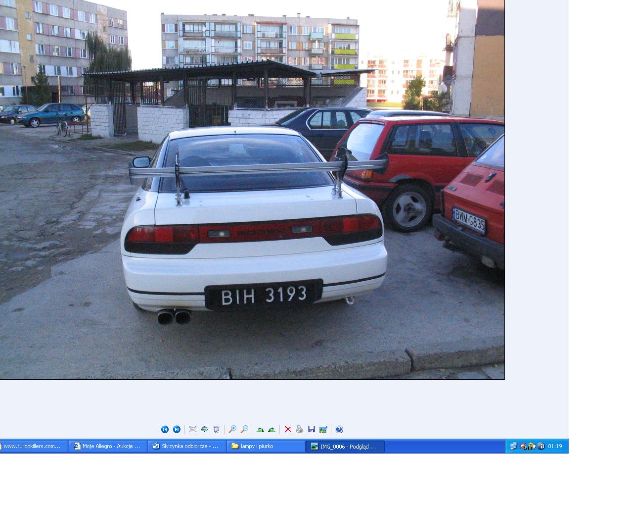 biały centrala tyłem.JPG