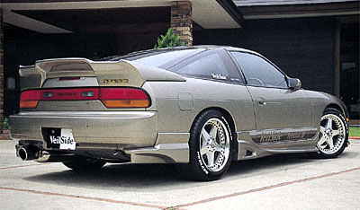 Mily akcent tylnej klapy!! Ktos jeszcze by sie na cos takiego pisal?